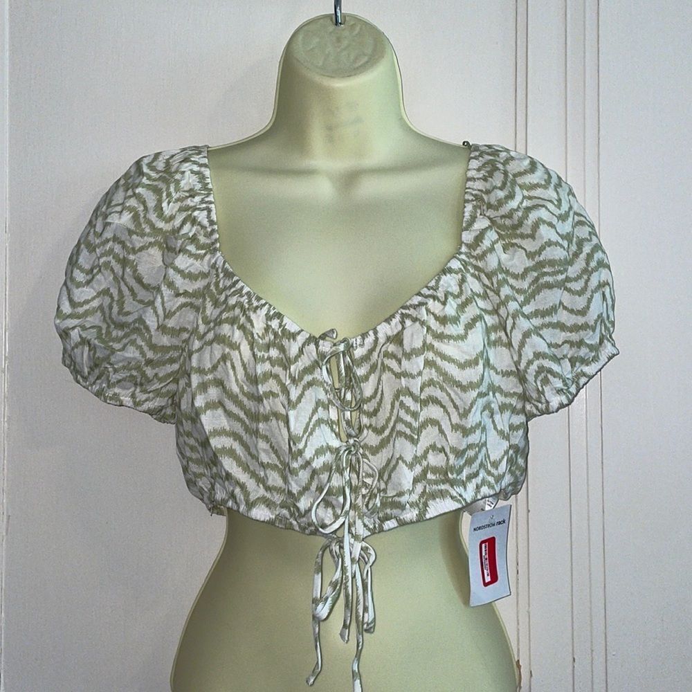 NWT Elodie Boho Peasant white/sage green cotton/linen short‎ sleeve blouse